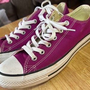 Women’s Converse All Star, size 9